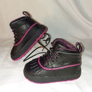 Nike ACG Woodside High 2 Boots Sz 4.5C Black Fireberry Toddler Girls Waterproof